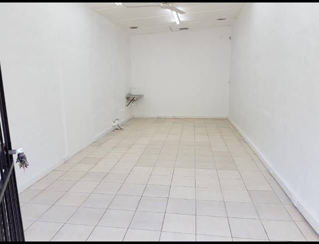 34M² RETAIL RENTED IN WALMER